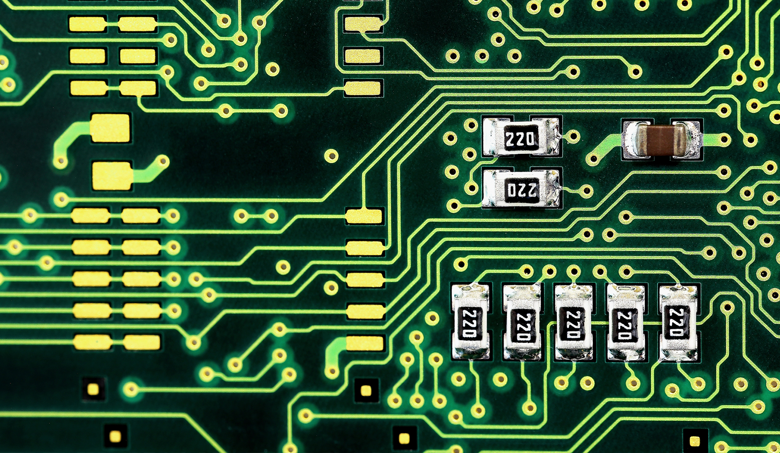 ASIC屋は量産FPGAを設計できるのか？